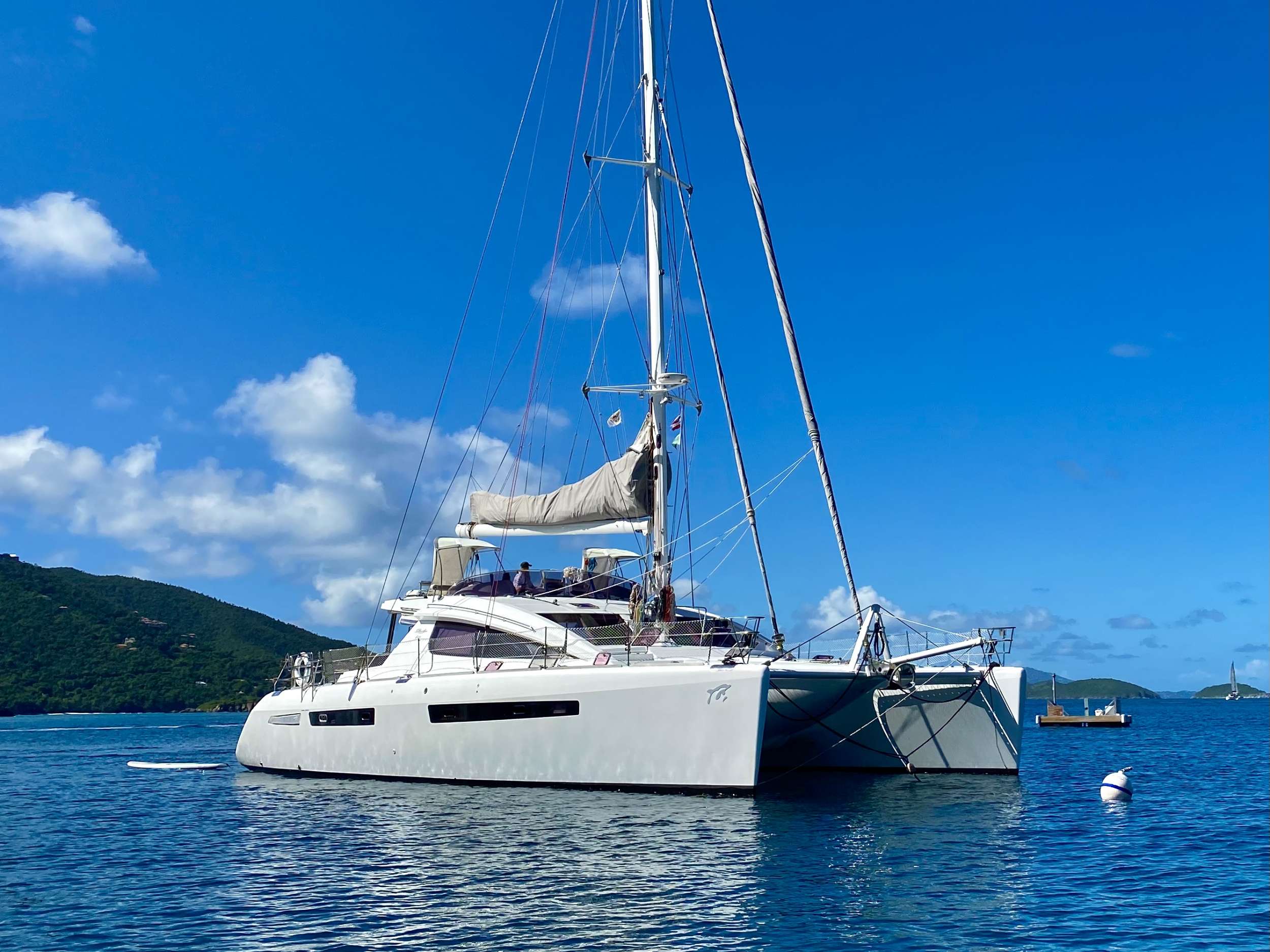 Crewed Catamaran TRES SUENOS