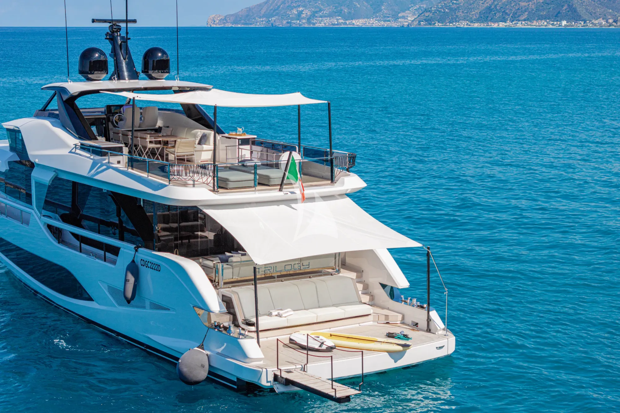 Luxury Crewed Motor Yacht TRILOGY photo 7