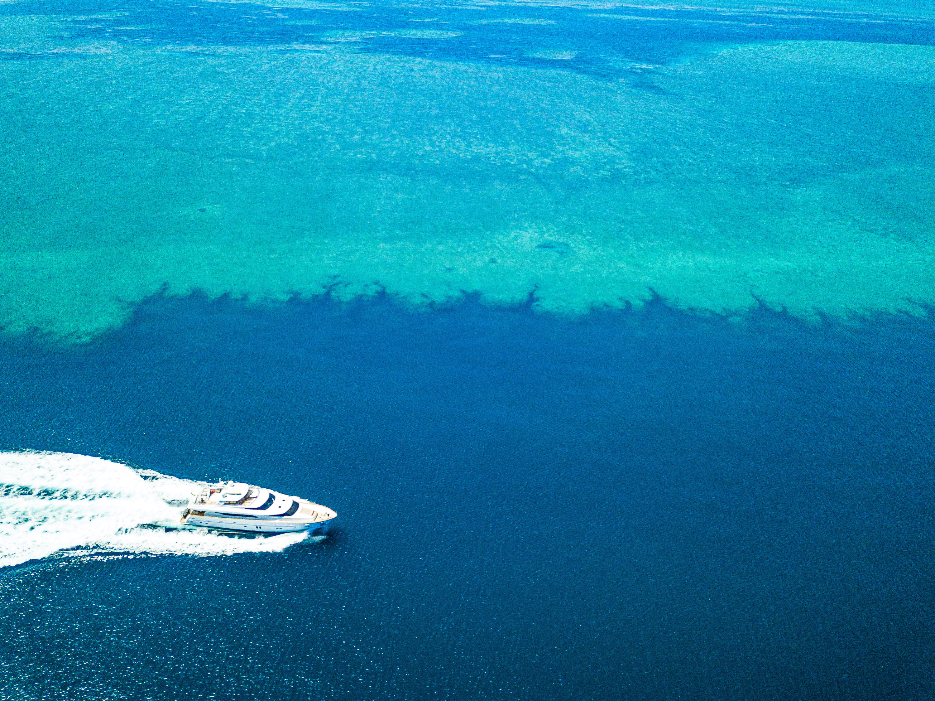 Crewed Motor Yacht TRIPLE888EIGHT photo 3