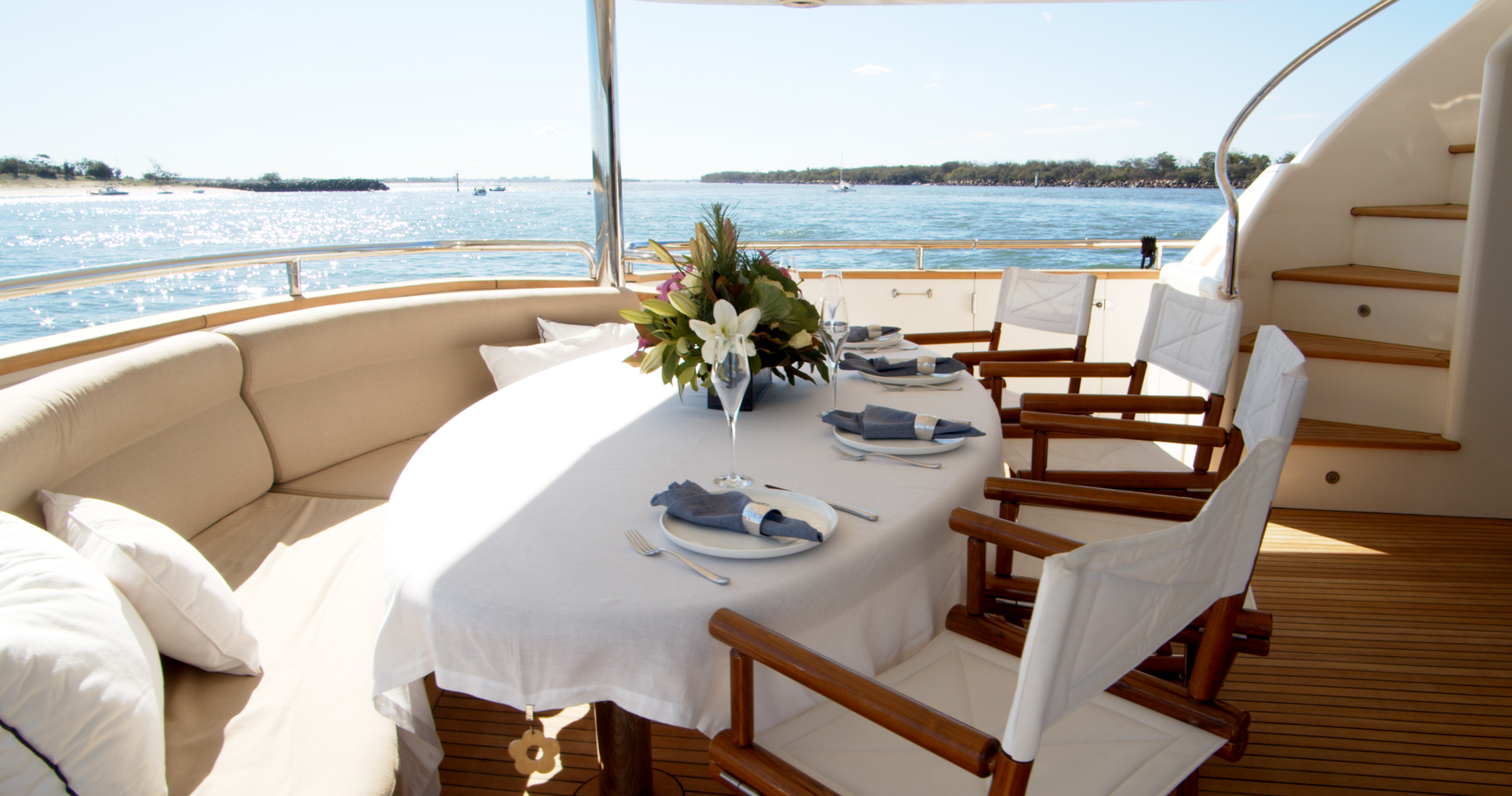 Crewed Motor Yacht TRIPLE888EIGHT photo 8