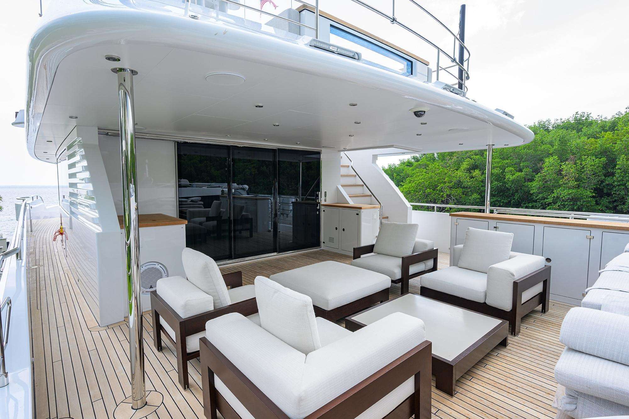 Luxury Crewed Motor Yacht TROPA photo 5
