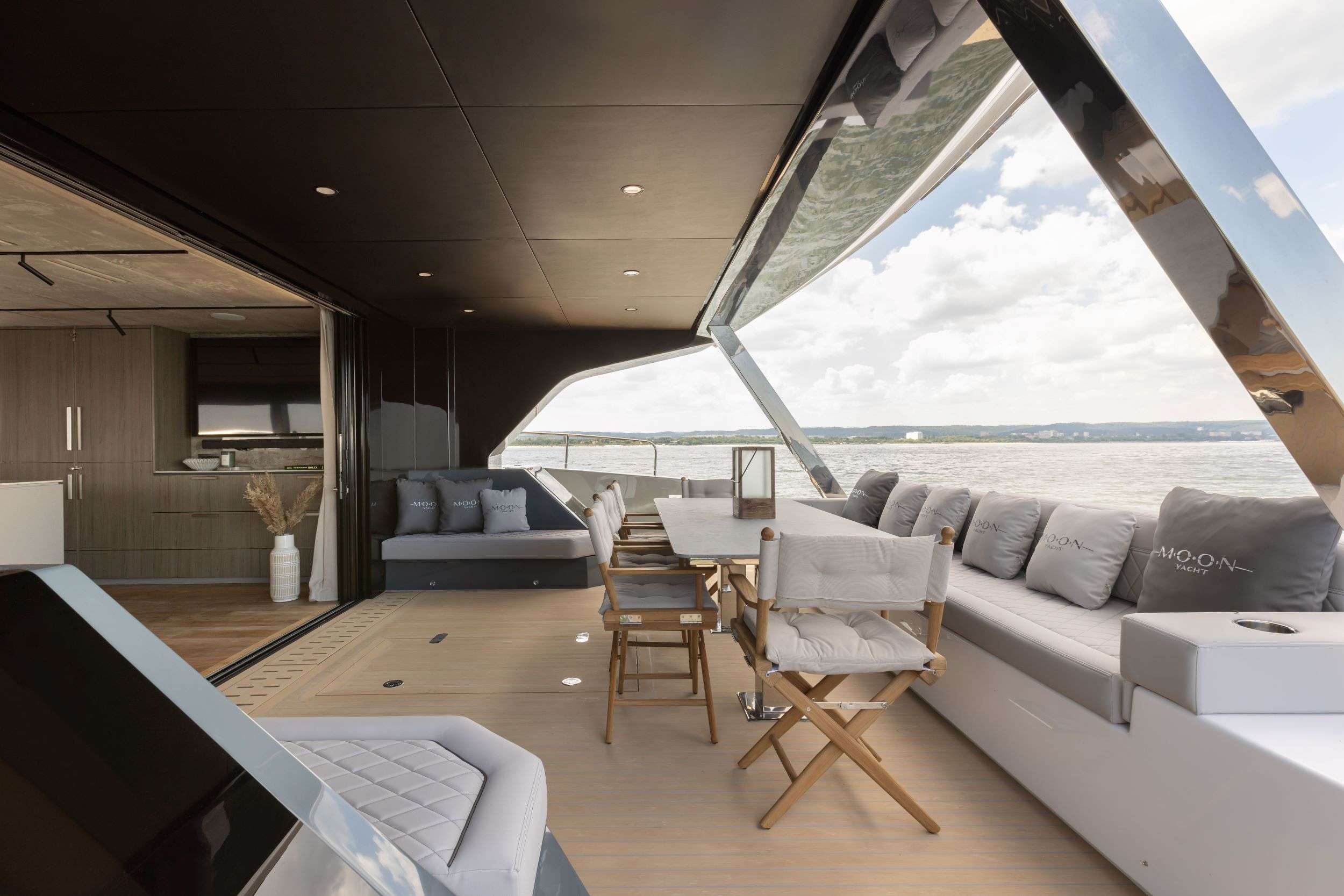 Luxury Crewed Catamaran TRYST photo 4