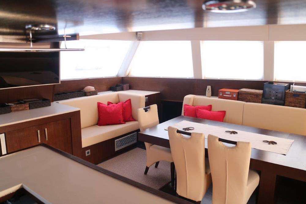 Crewed Catamaran TURETE photo 7