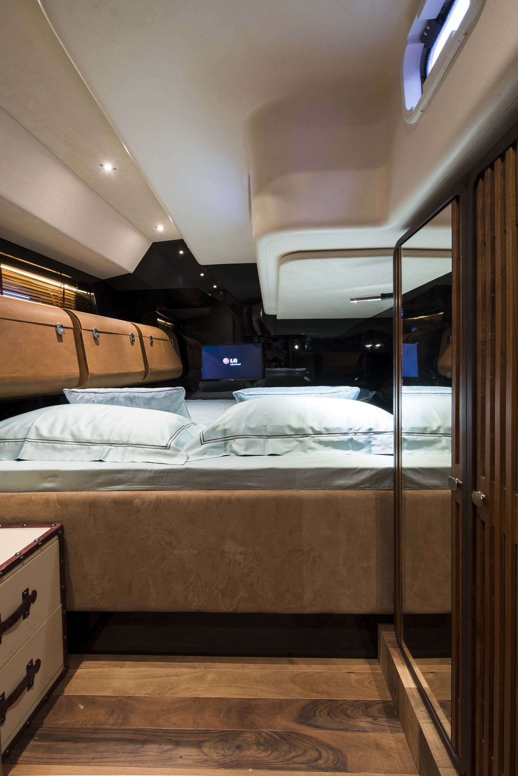 Luxury Crewed Sailing Yacht TUSCAN SPIRIT photo 8