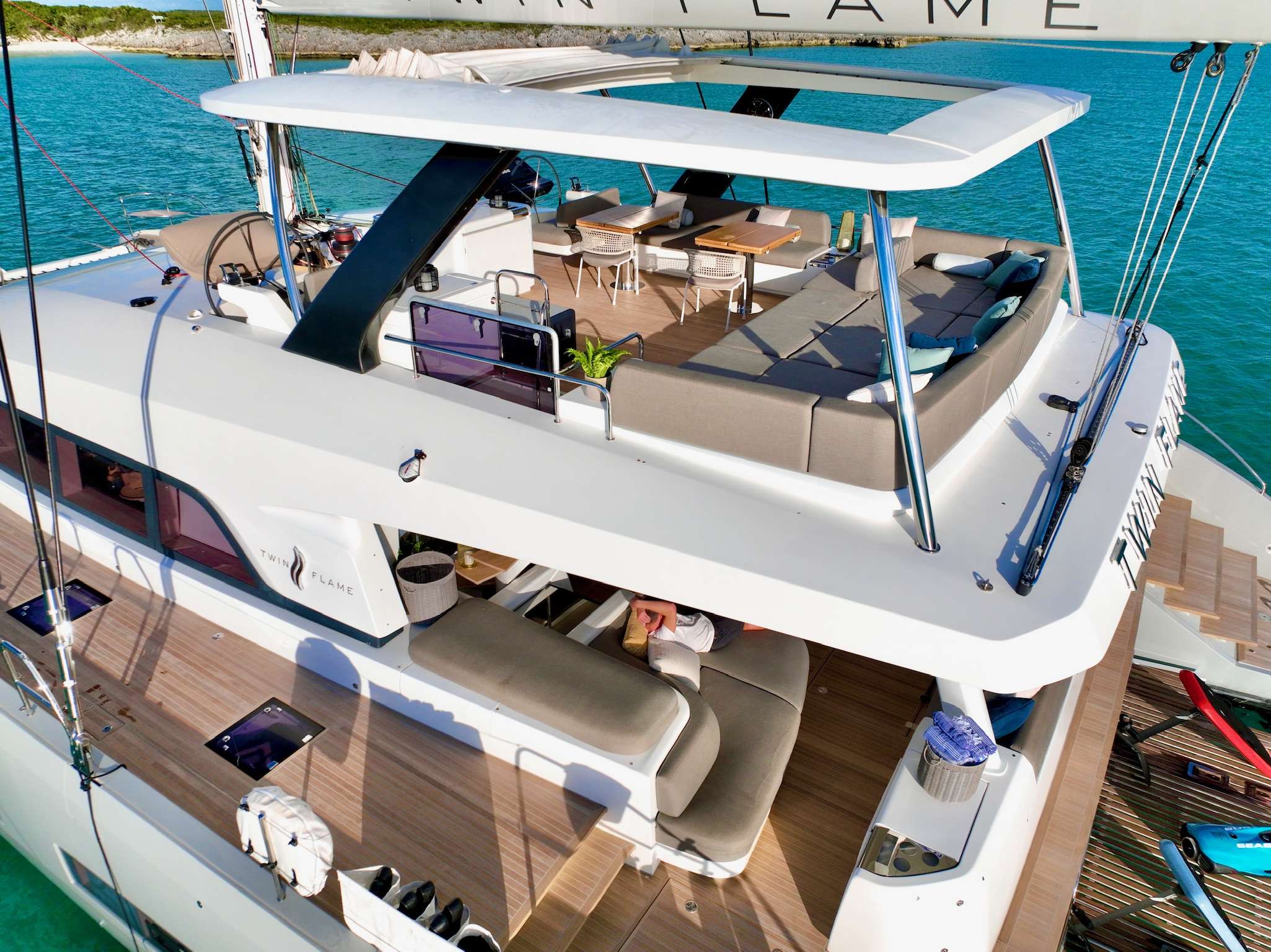 Luxury Crewed Catamaran TWIN FLAME 77 photo 5