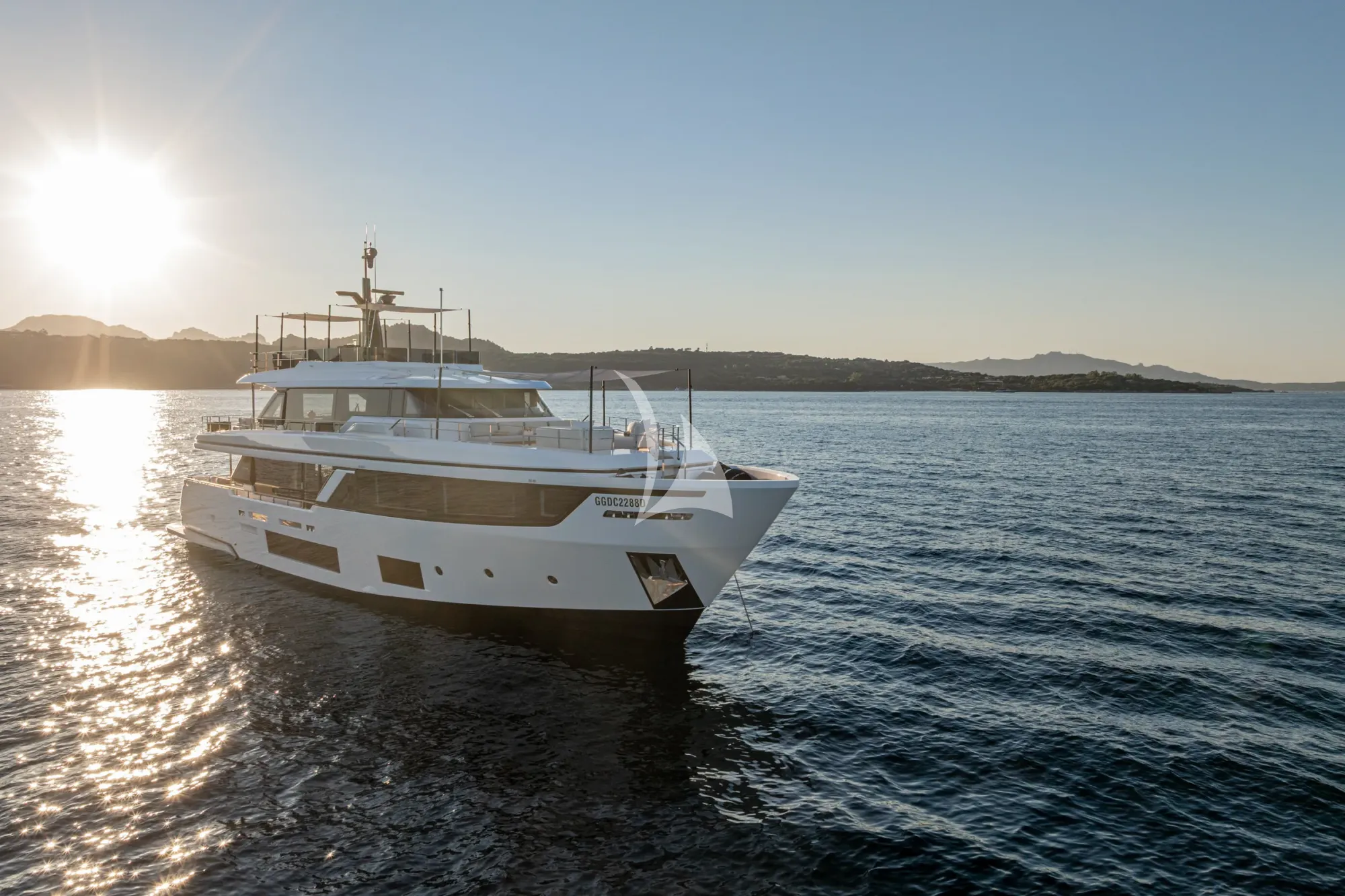 Luxury Crewed Motor Yacht TWINS photo 8