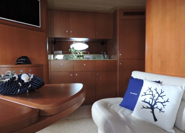 Crewed Motor Yacht Uniesse 54 Sport photo 4