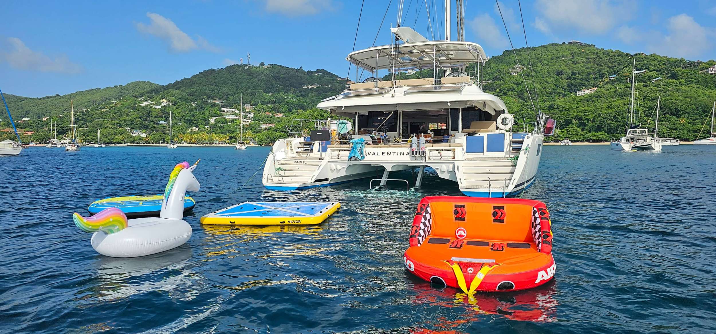 Luxury Crewed Catamaran VALENTINA photo 3