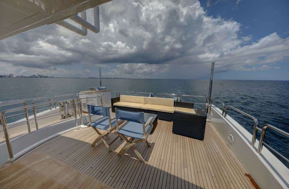 Luxury Crewed Motor Yacht VALERE photo 3