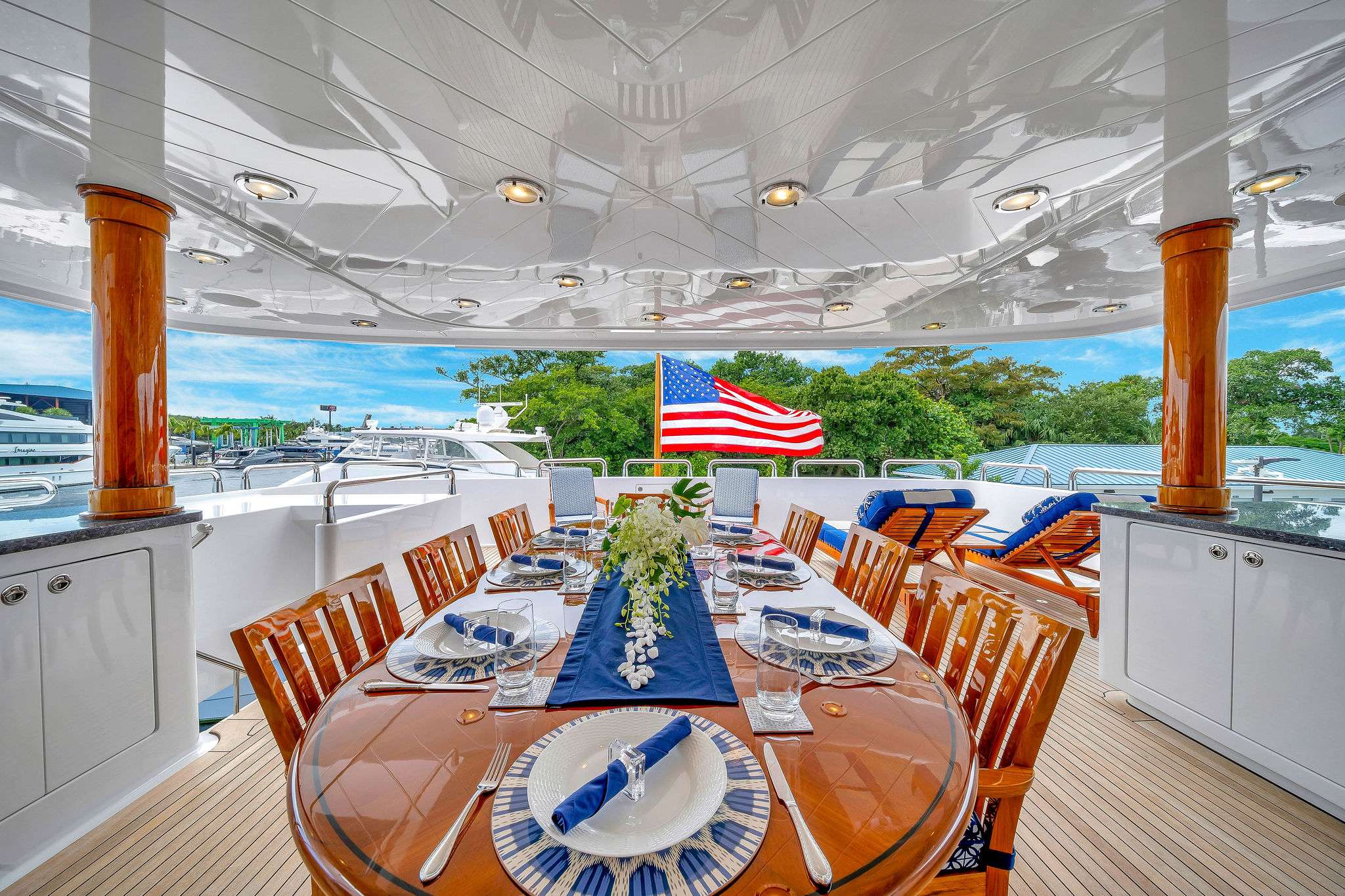 Luxury Crewed Motor Yacht VALHALLA photo 3
