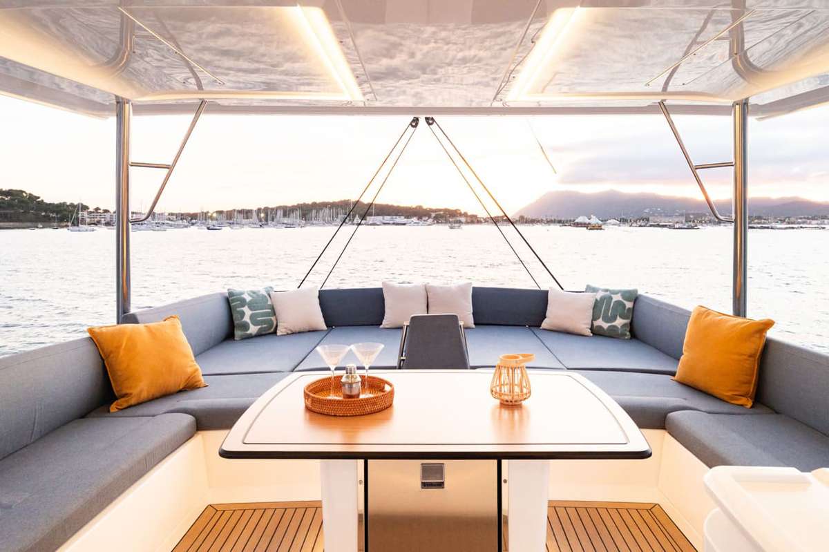 Luxury Crewed Catamaran VALINOR photo 8