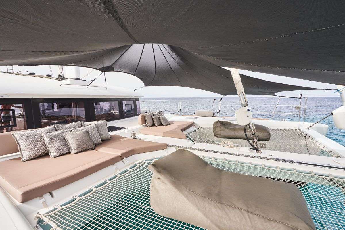 Luxury Crewed Catamaran VALIUM62 photo 3