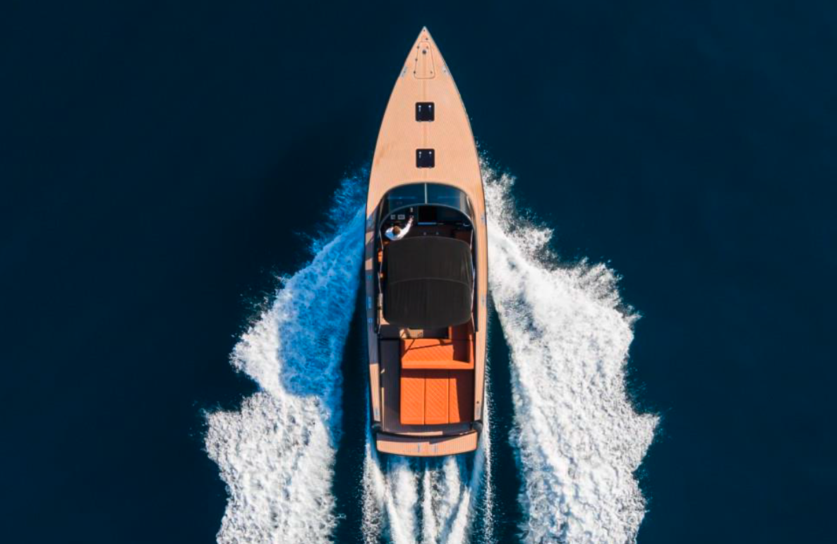 Crewed Motor Yacht Van Dutch 40 photo 3