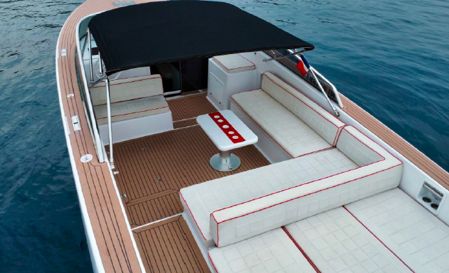 Crewed Motor Yacht Van Dutch 40 Royal photo 3