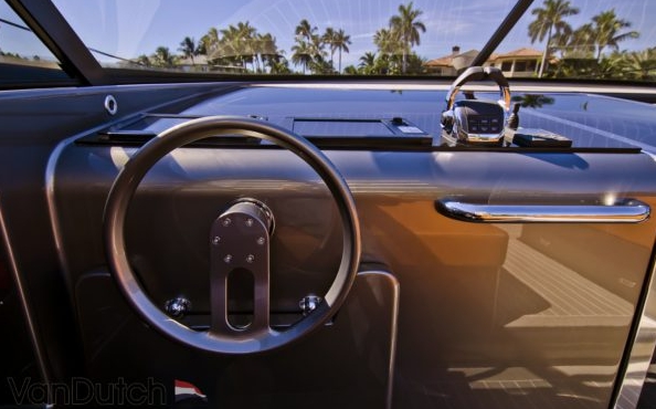 Crewed Motor Yacht Van Dutch 55 photo 4