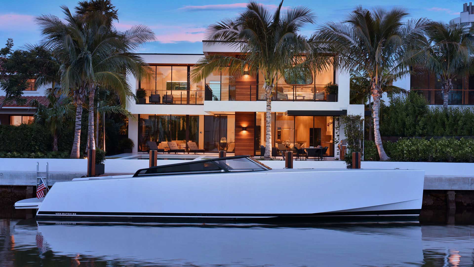 Crewed Motor Yacht VanDutch 55