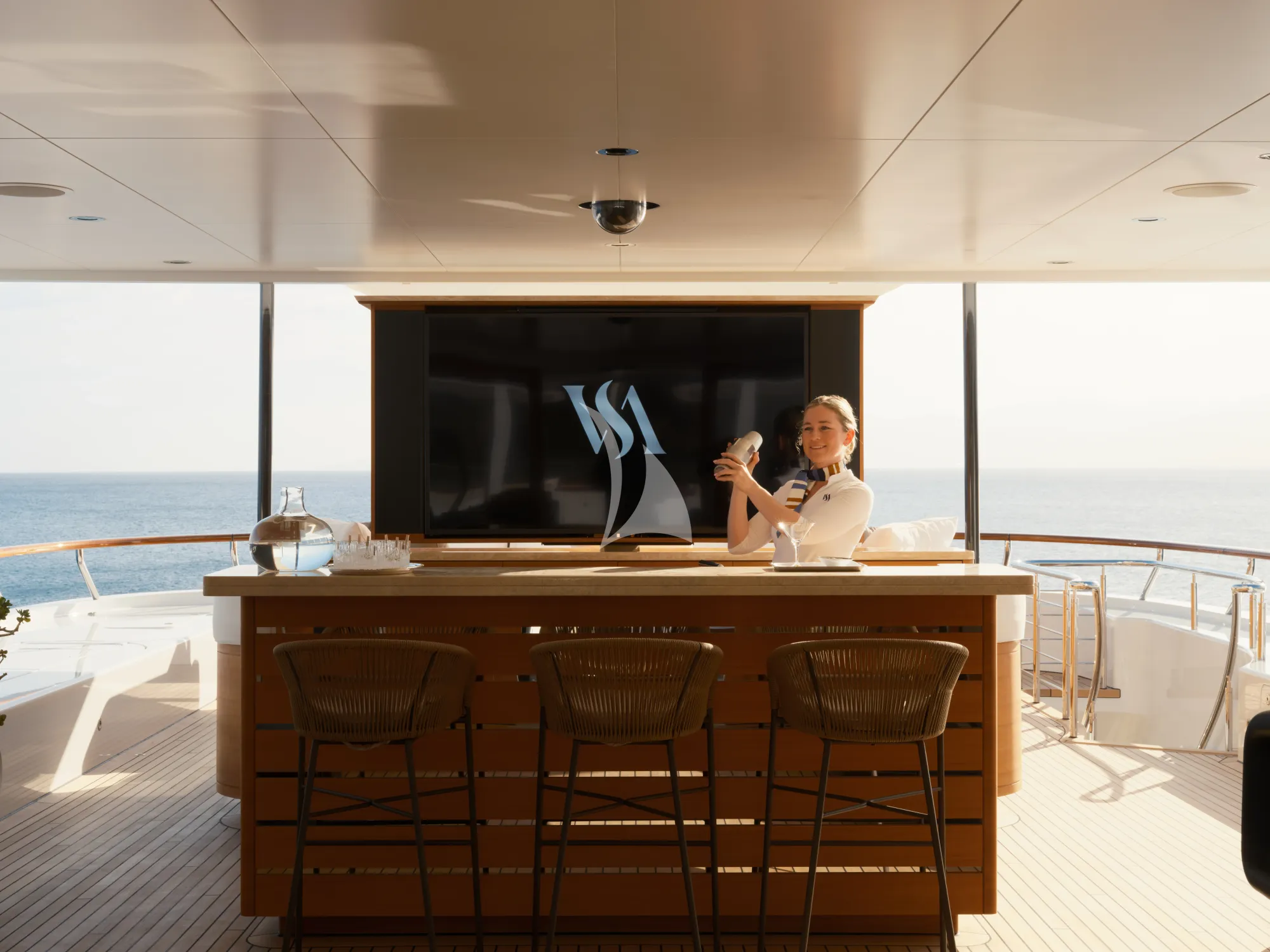 Luxury Crewed Motor Yacht VASSA photo 8