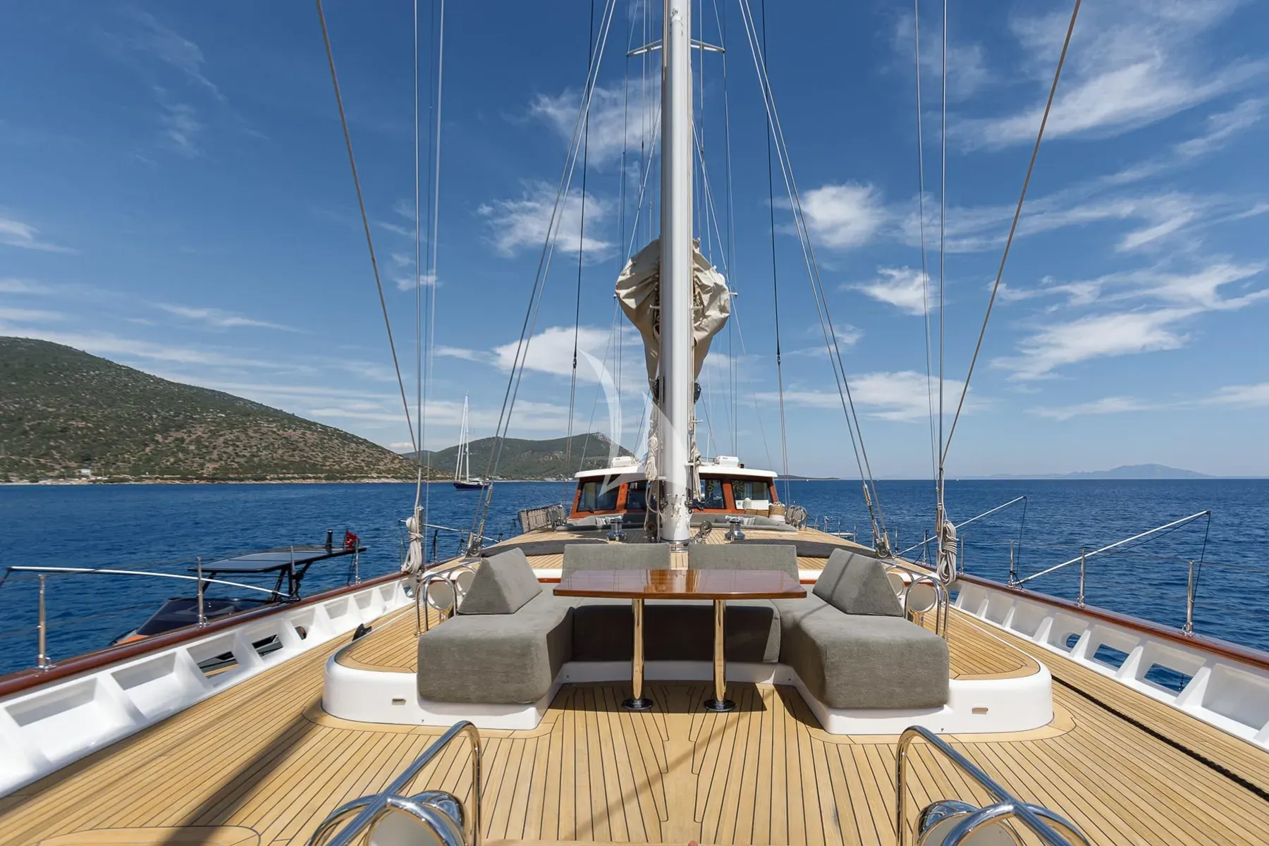 Luxury Crewed Sailing Yacht VAY photo 7