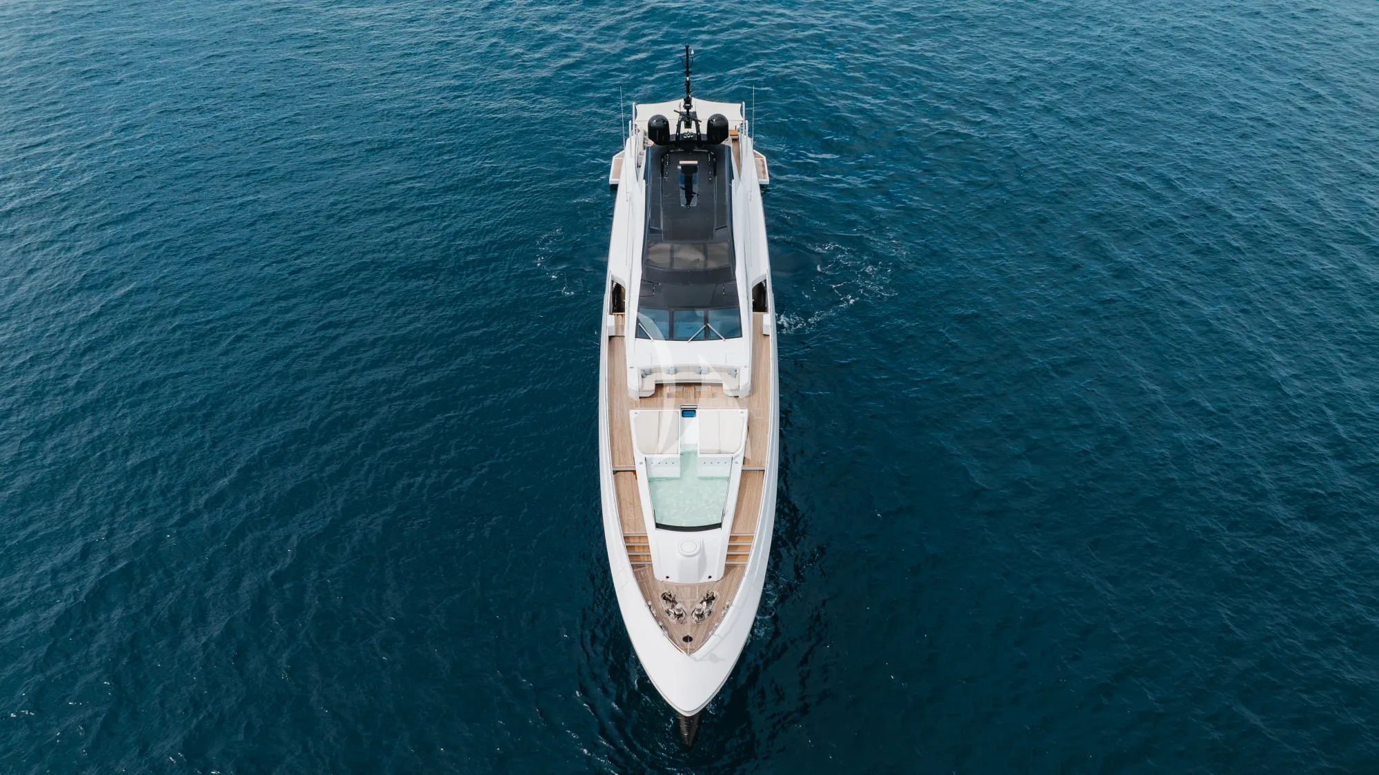 Luxury Crewed Motor Yacht VELOCITY photo 4