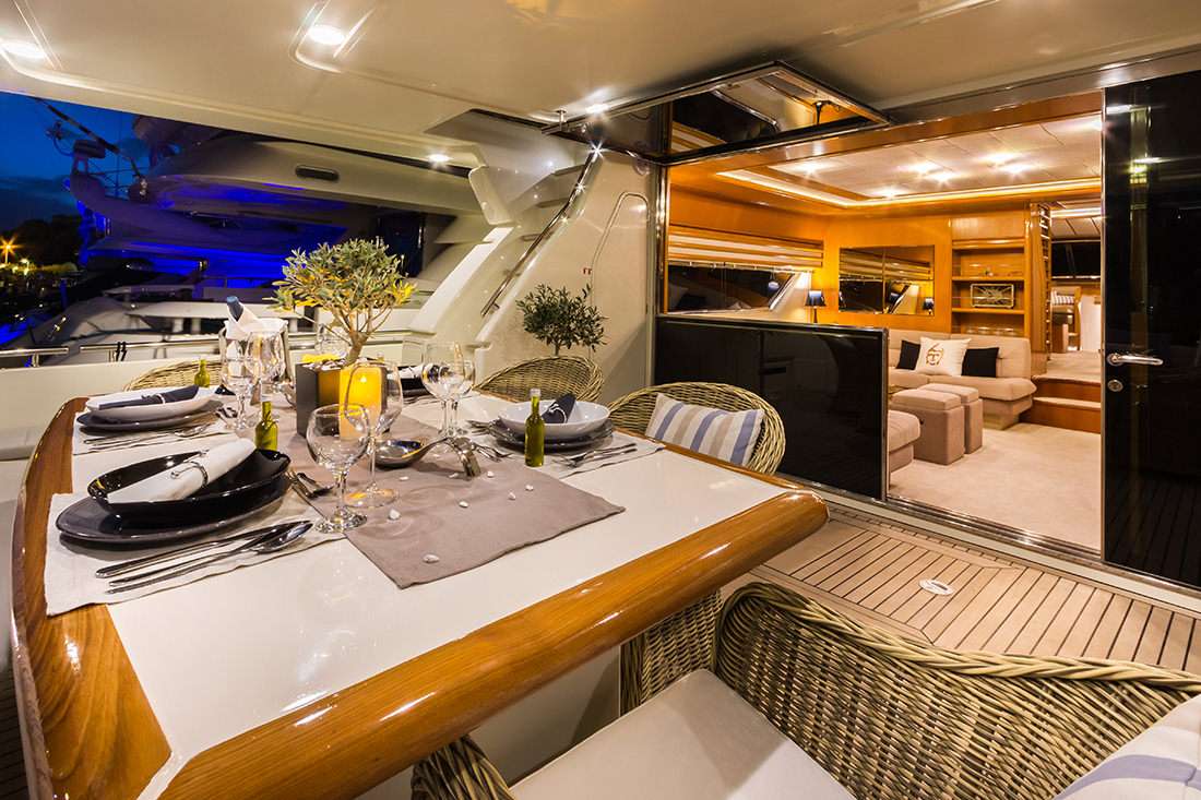 Crewed Motor Yacht VENTO photo 6