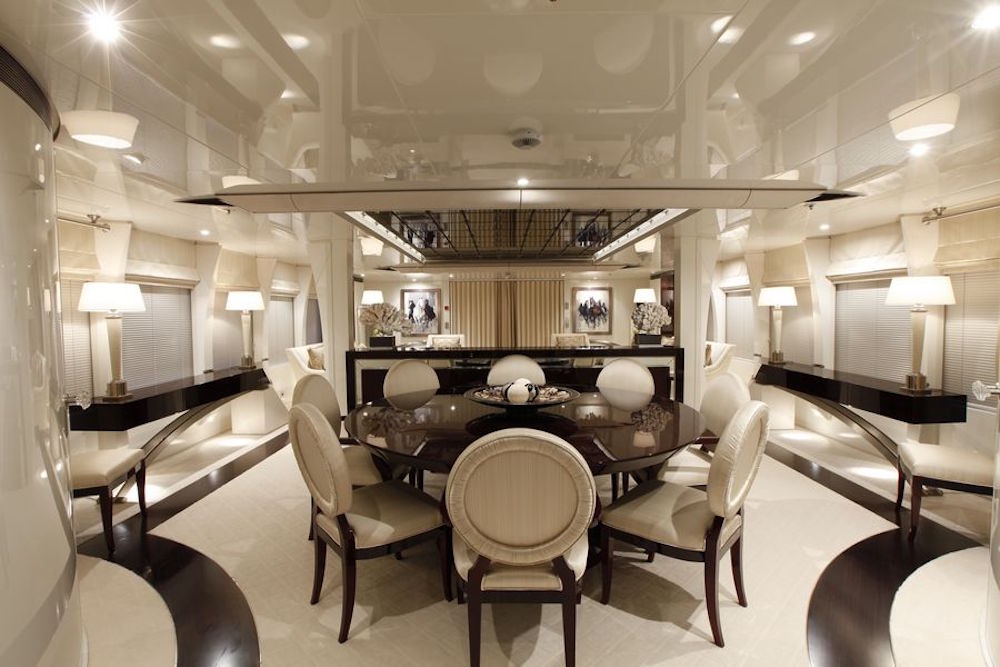 Luxury Crewed Motor Yacht VERA photo 4