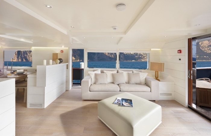 Luxury Crewed Motor Yacht VERVECE photo 5