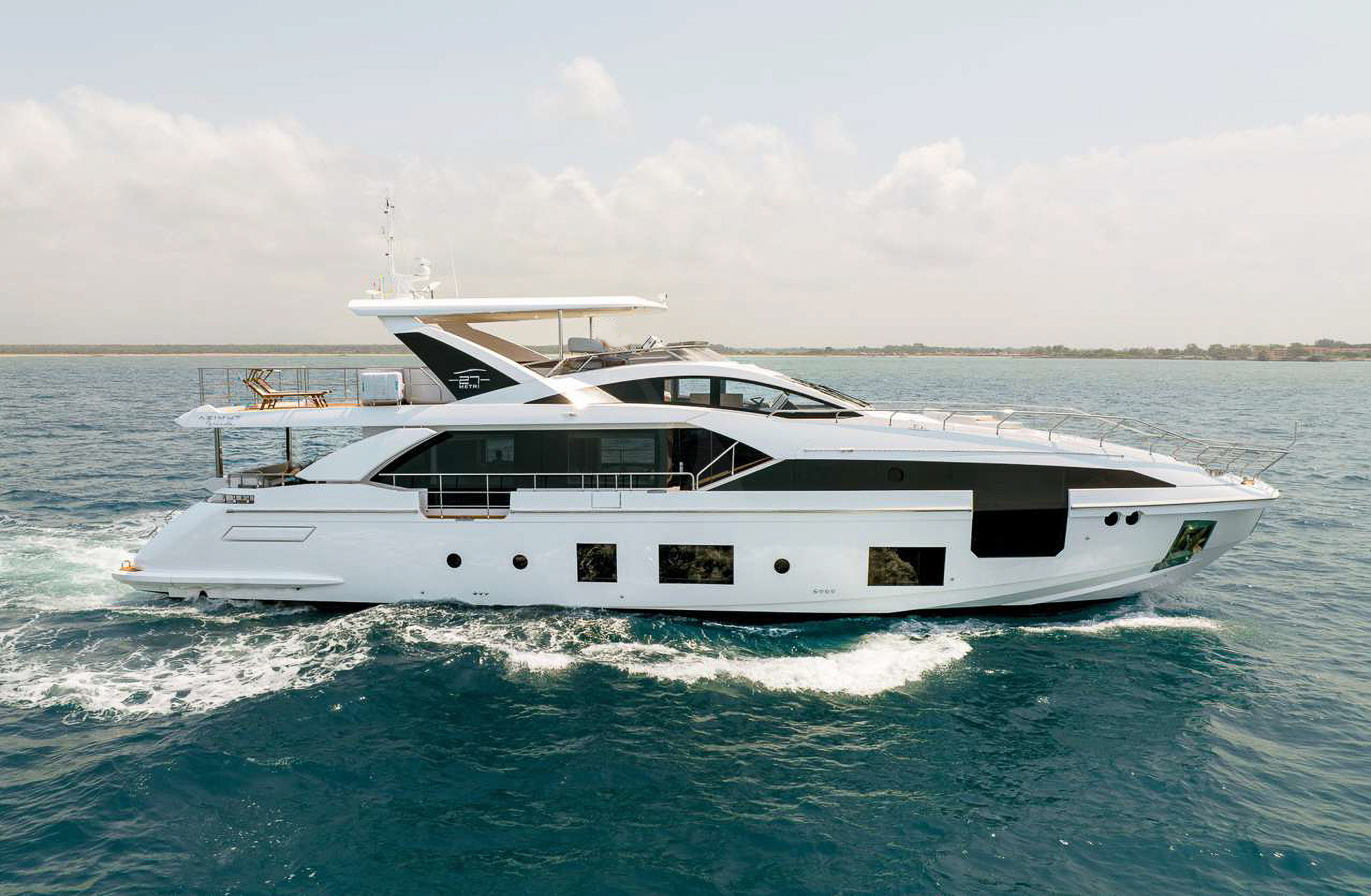 Luxury Crewed Motor Yacht VESTA photo 3
