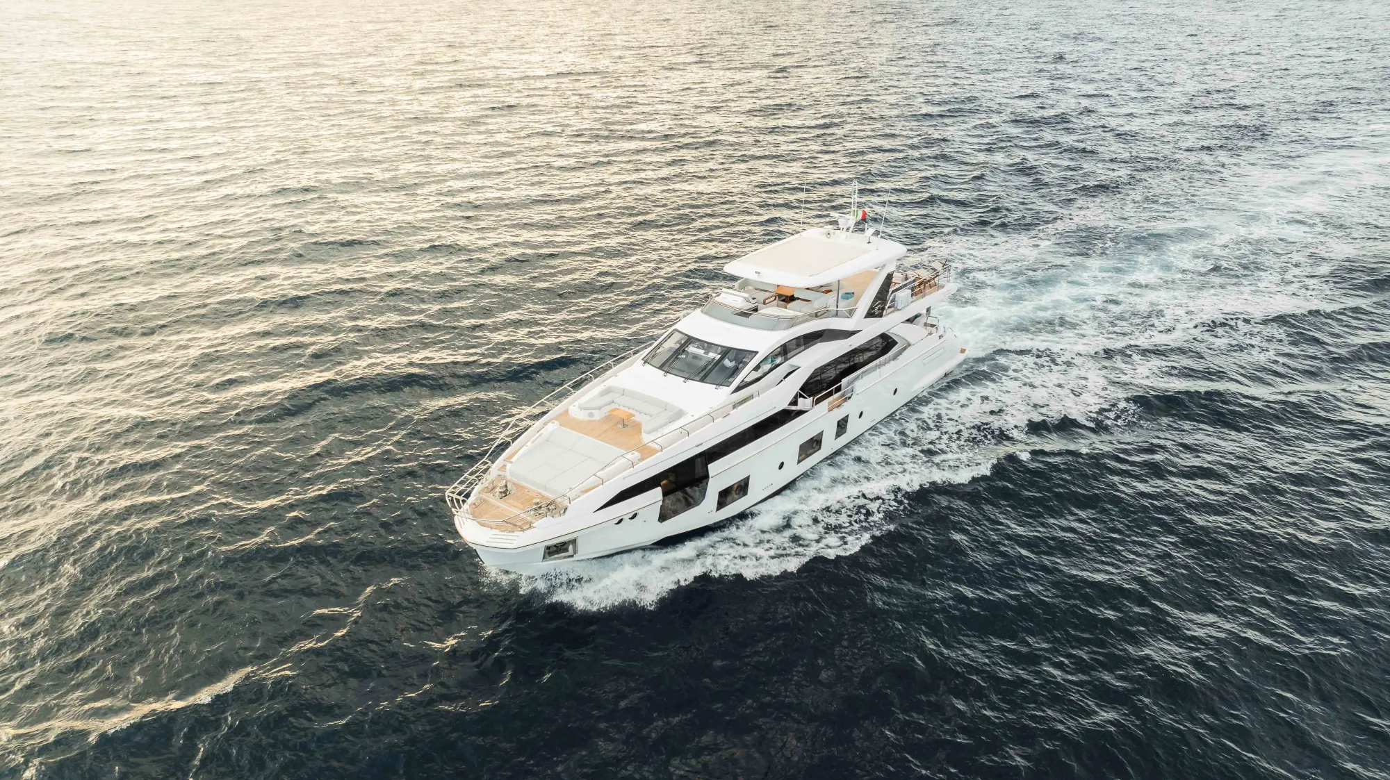 Luxury Crewed Motor Yacht VESTA photo 5