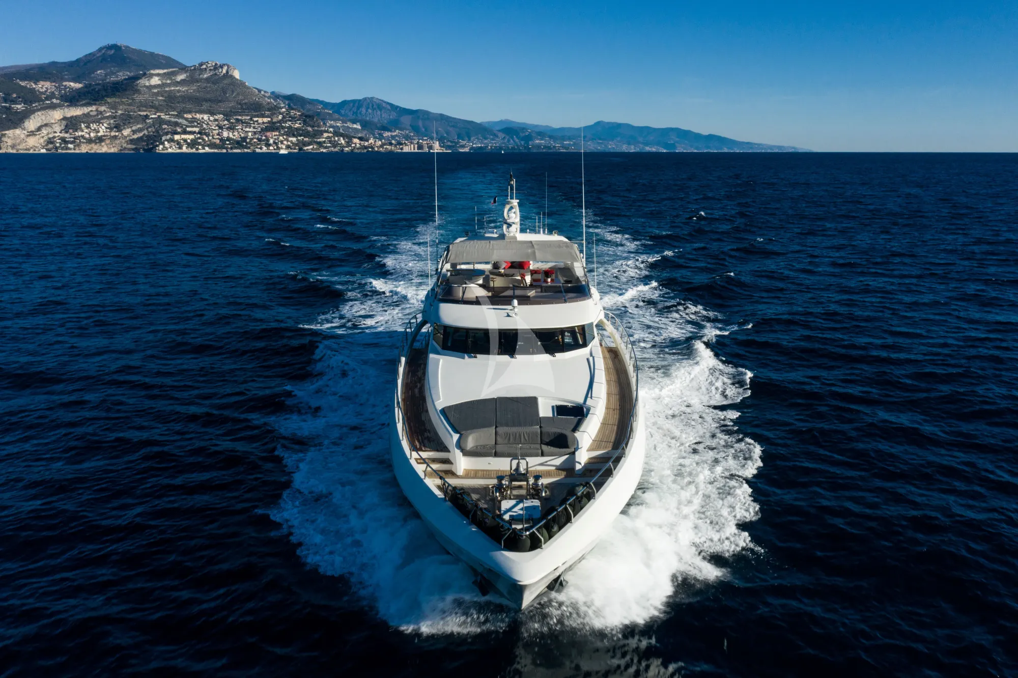 Luxury Crewed Motor Yacht VIKING III photo 4