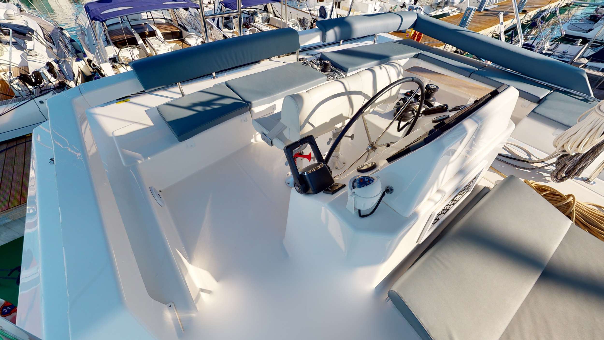 Crewed Catamaran VITTORIA photo 3