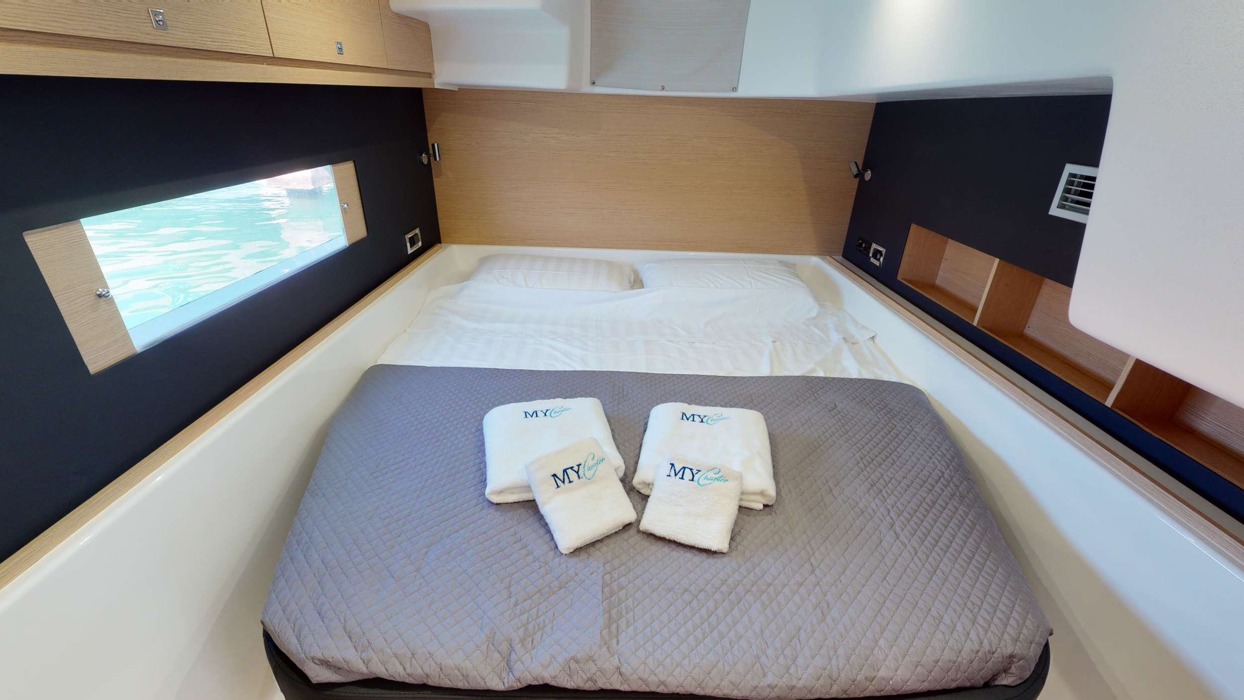 Crewed Catamaran VITTORIA photo 6