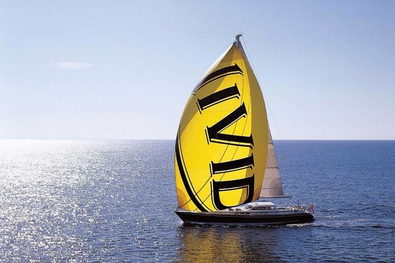 Crewed Sailing Yacht VIVID