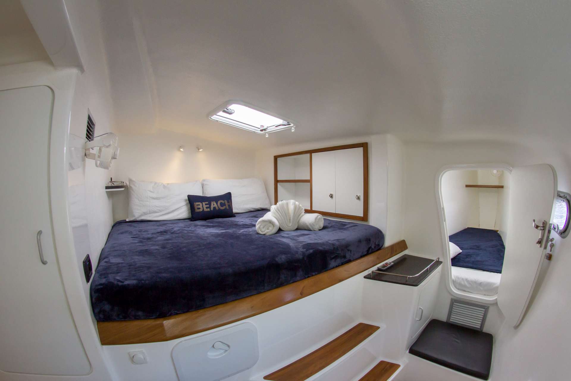 Crewed Sailing Catamaran VOYAGE 480 photo 6