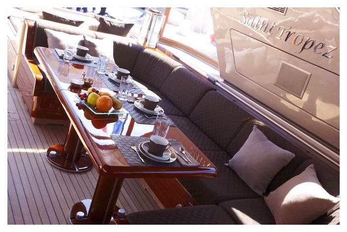 Crewed Motor Yacht Waï photo 7