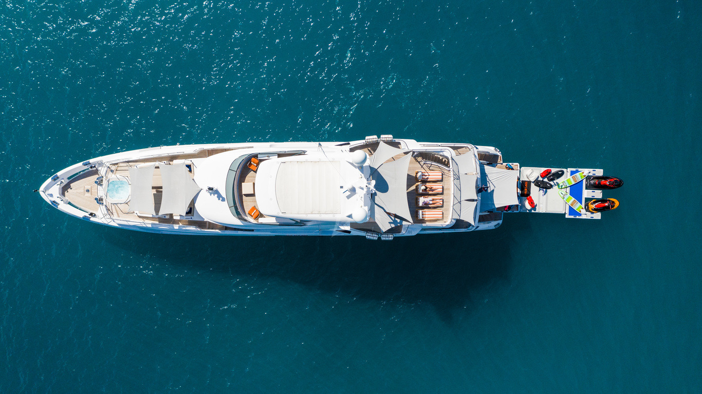 Luxury Motor Yacht WABASH photo 3