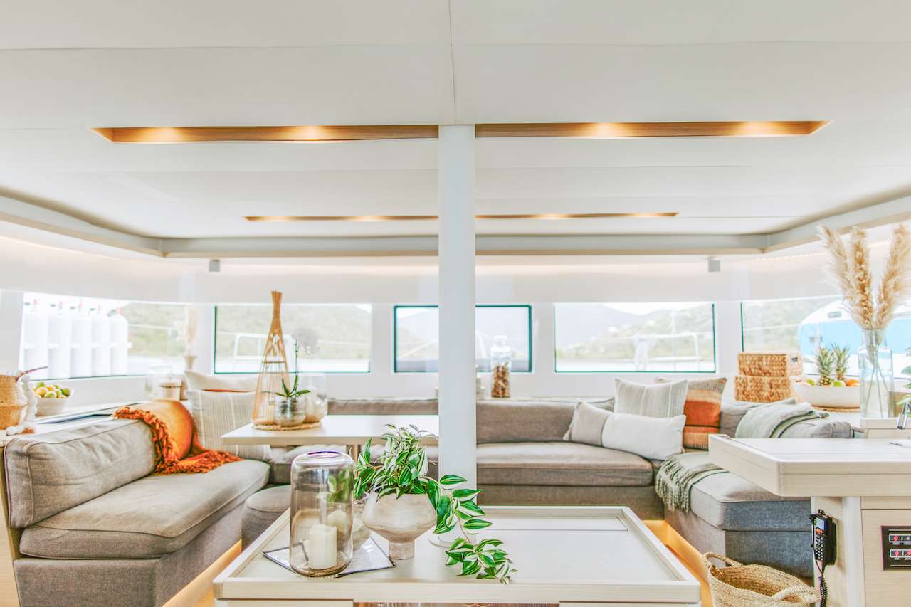 Luxury Crewed Catamaran WANDERLUST photo 5