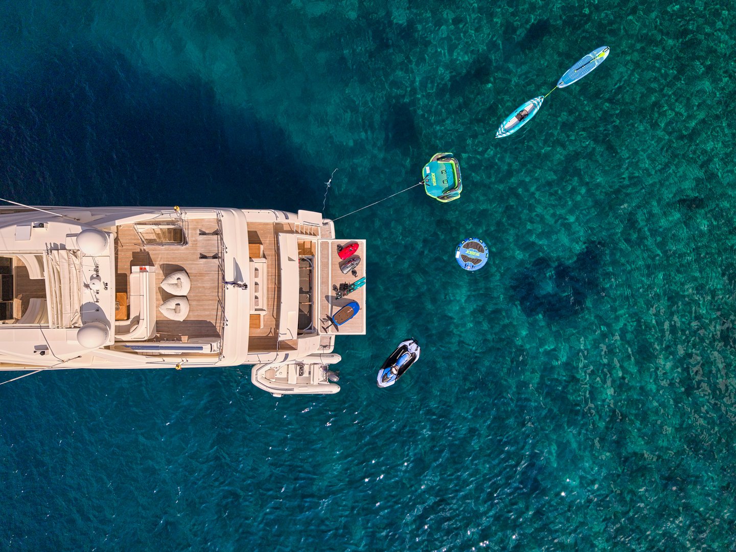 Crewed Motor Yacht WATCH ME photo 3