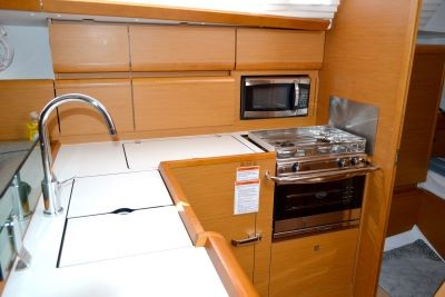 Bareboat Sailing Yacht WEATHER OR KNOT photo 6