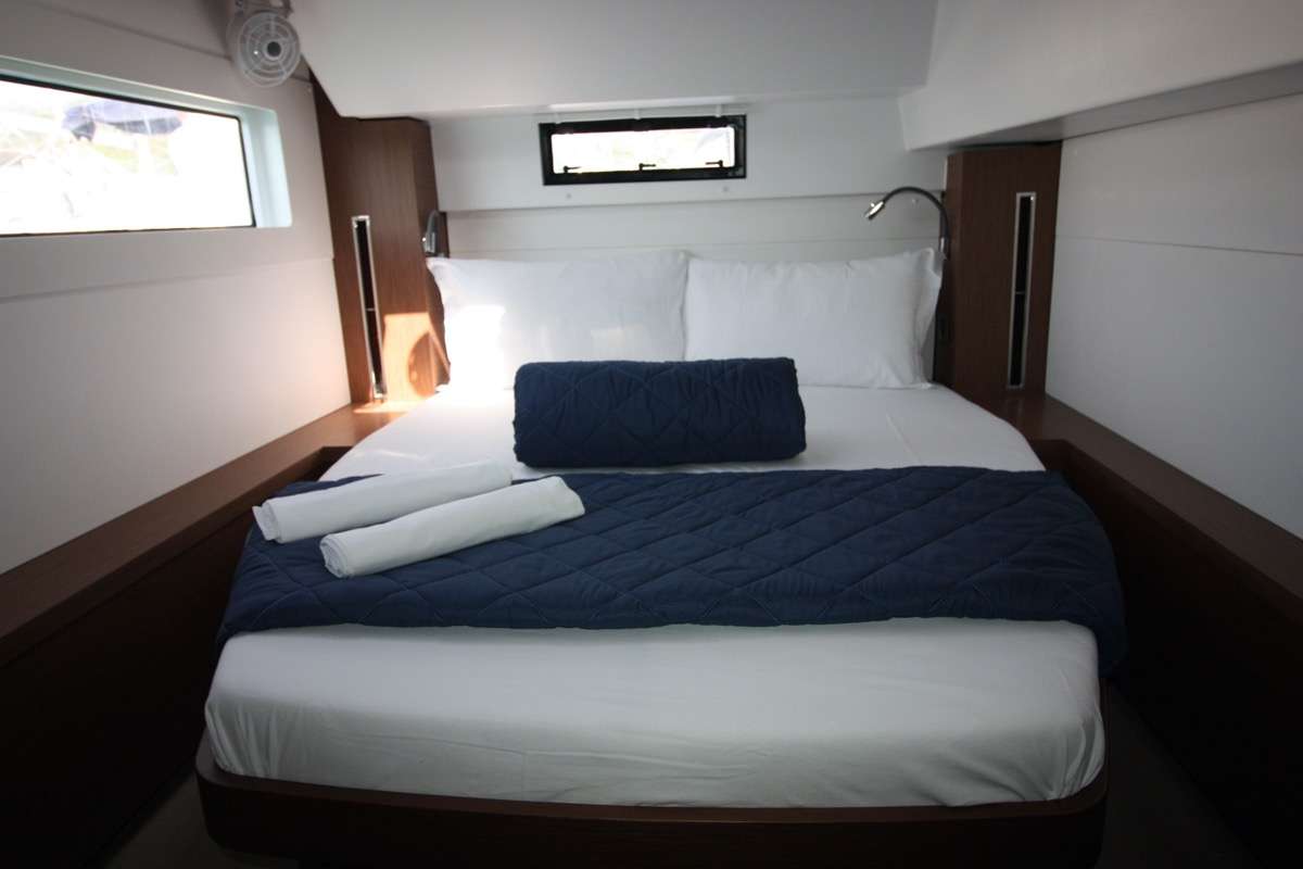 Luxury Crewed Catamaran WESTERLUND photo 6