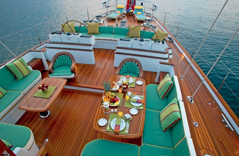 Luxury Crewed Sailing Yacht WHISPER photo 3