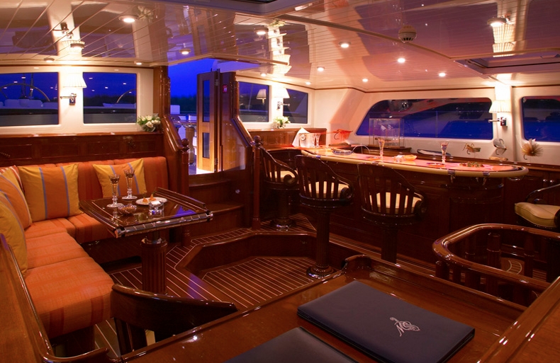 Luxury Crewed Sailing Yacht WHISPER photo 6