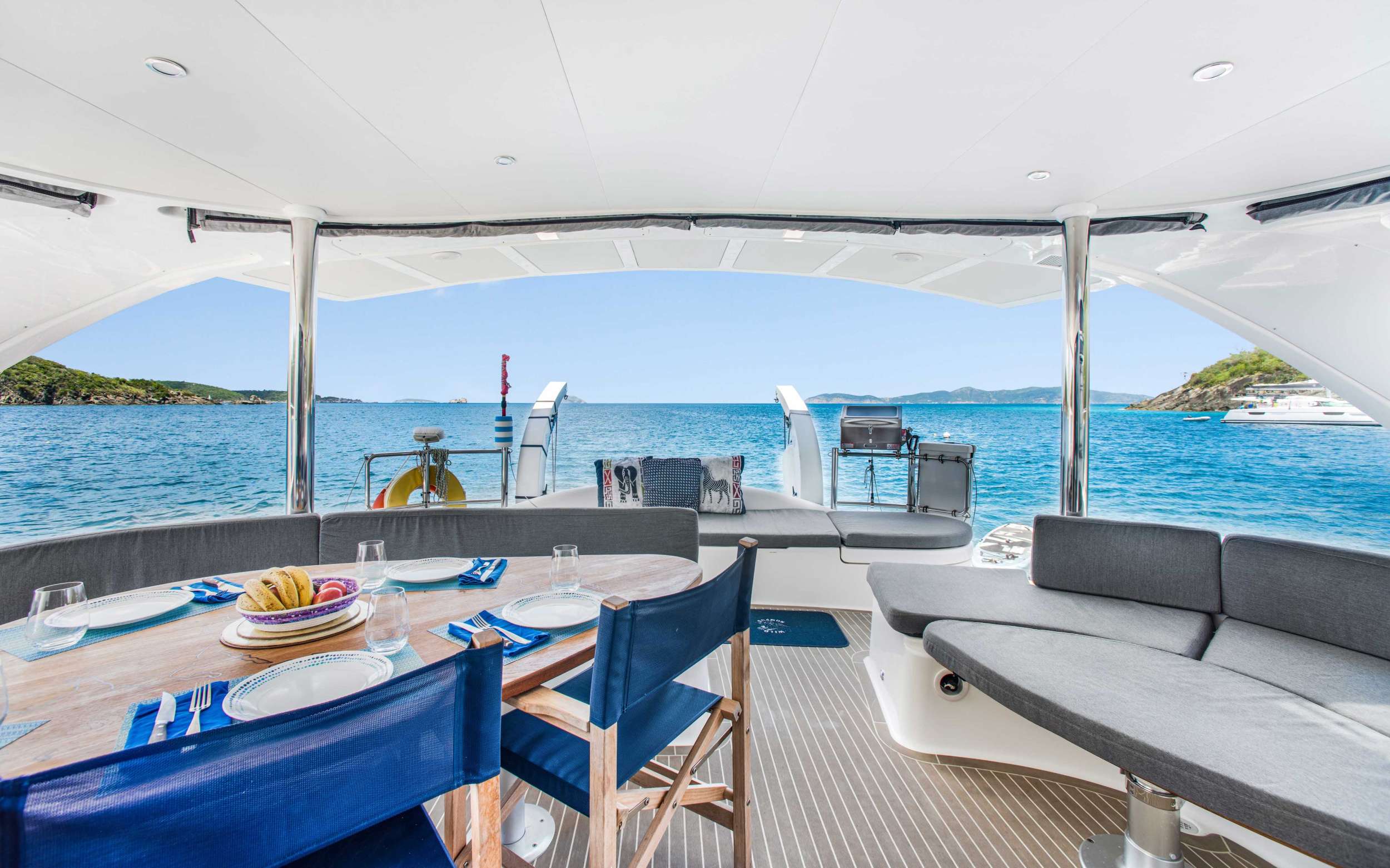 Crewed Catamaran WILD RUMPUS photo 6