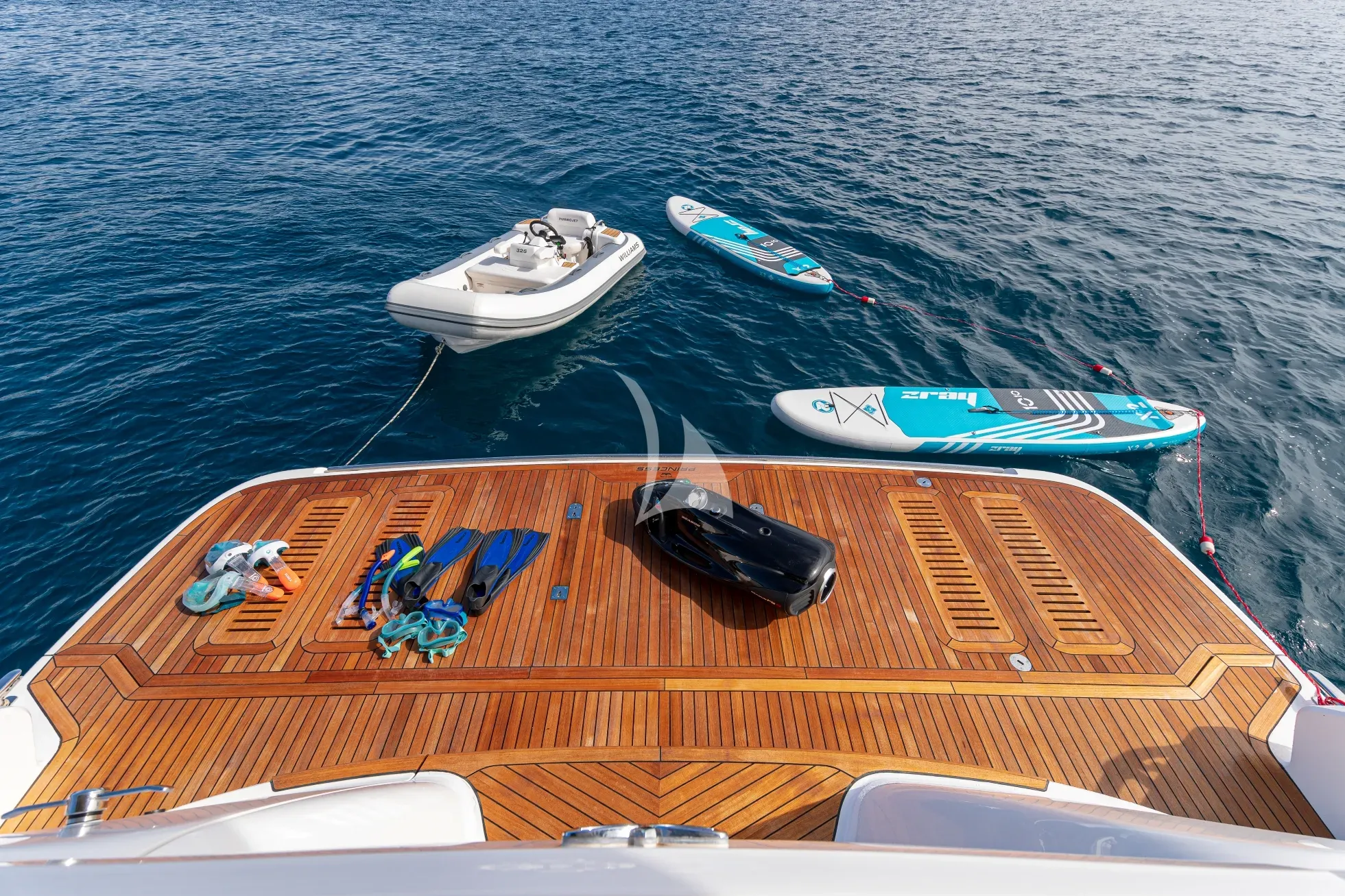 Crewed Motor Yacht WILJIM V photo 6