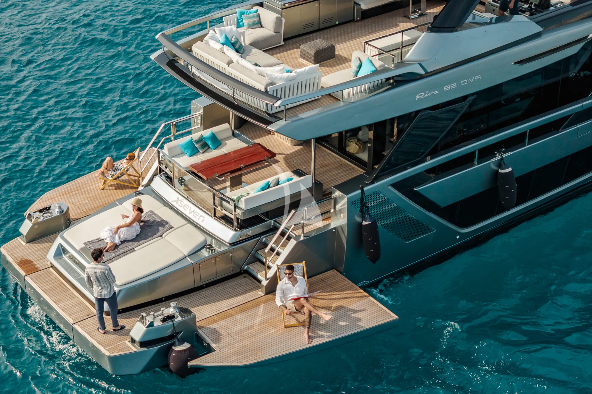 Luxury Crewed Motor Yacht X SEVEN photo 5