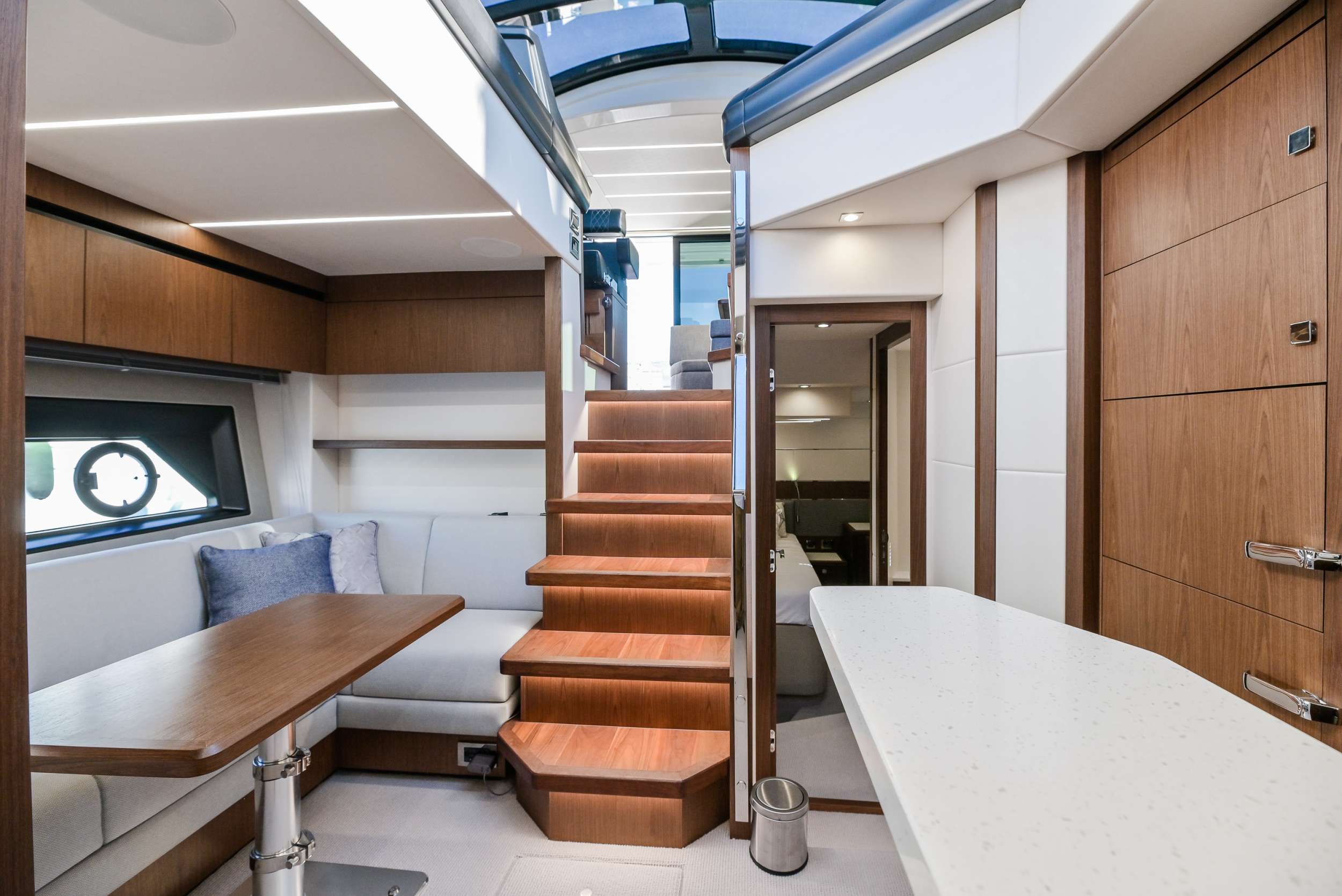 Crewed Motor Yacht X photo 8