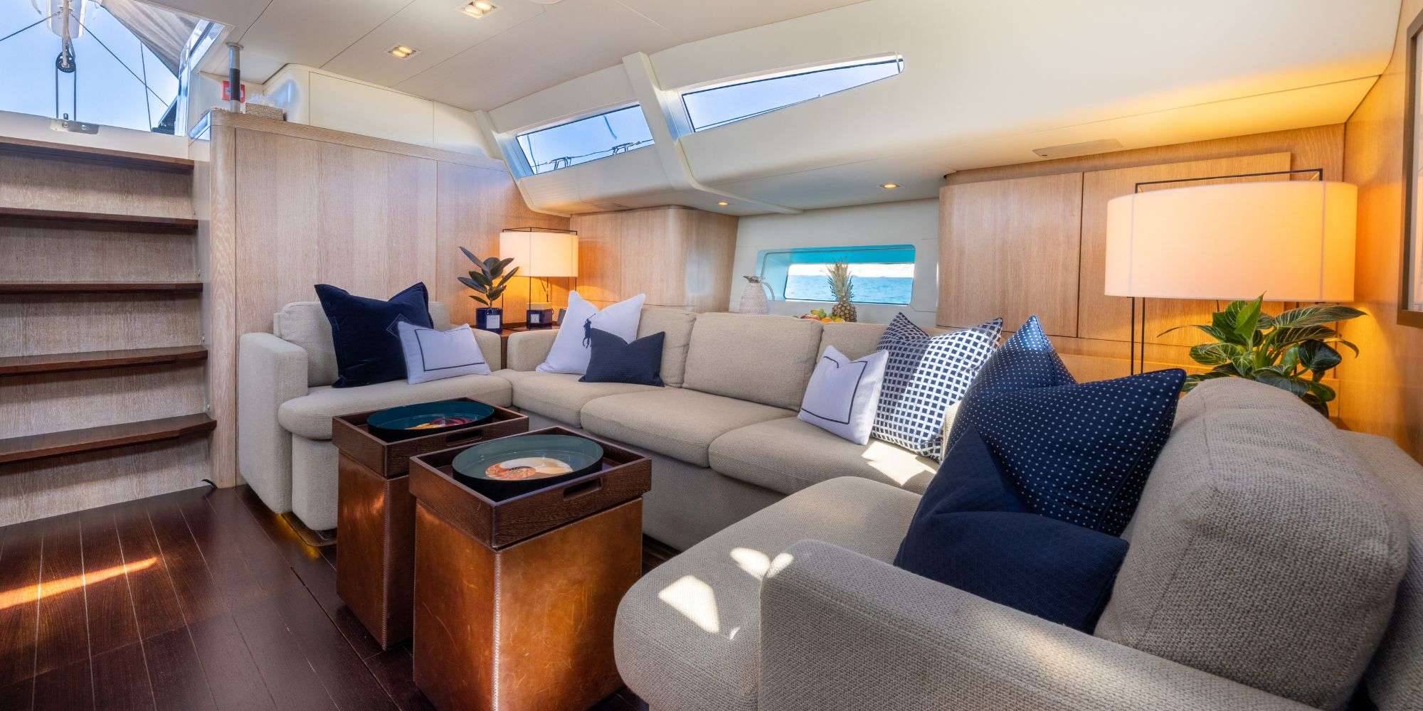 Luxury Crewed Sailing Yacht YCH2 photo 6