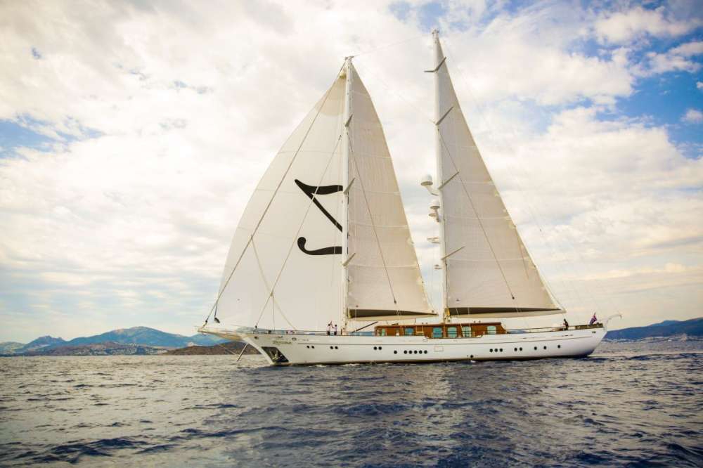 Luxury Crewed Sailing Yacht ZANZIBA photo 4