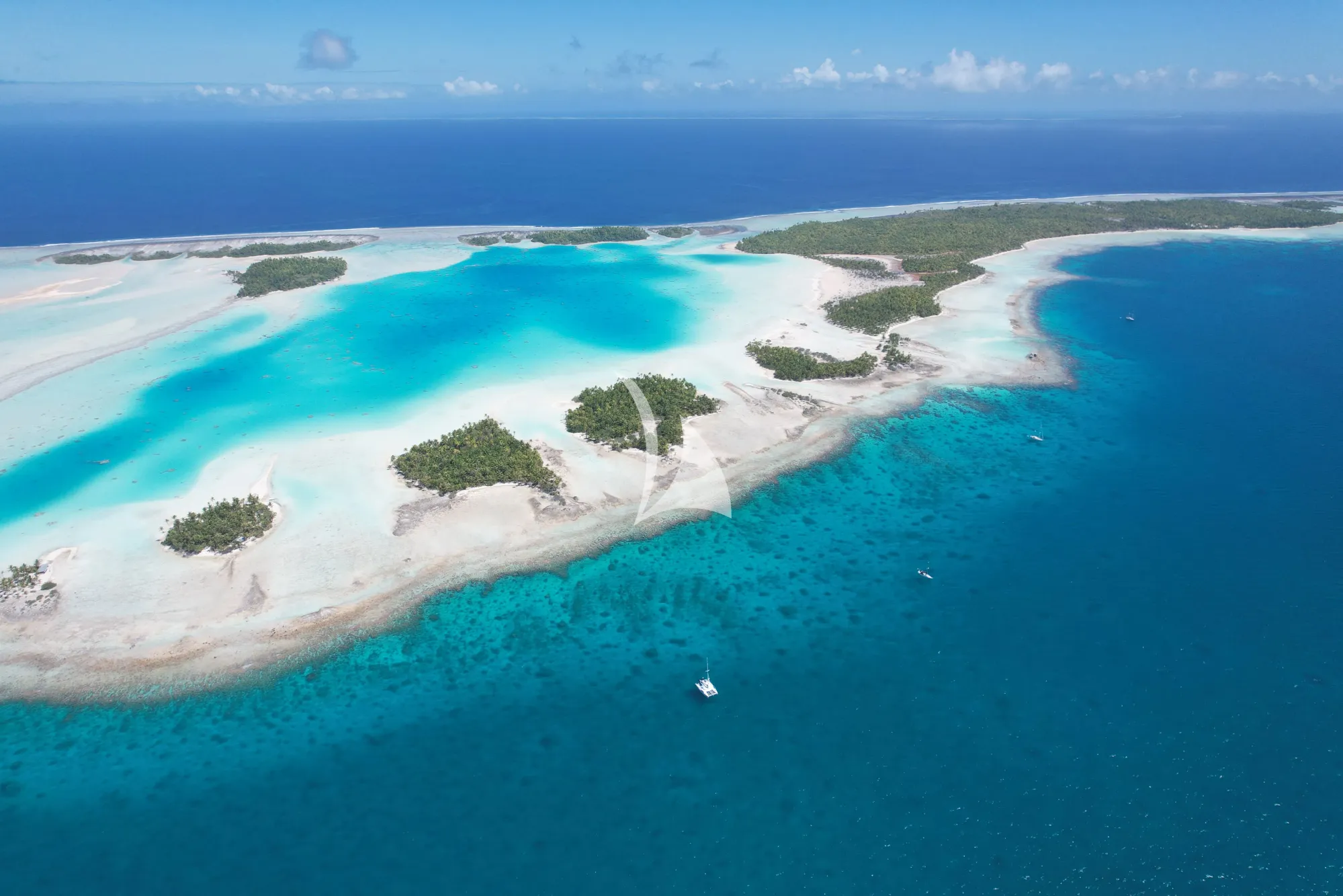 Crewed Catamaran ZEN QUEST photo 6