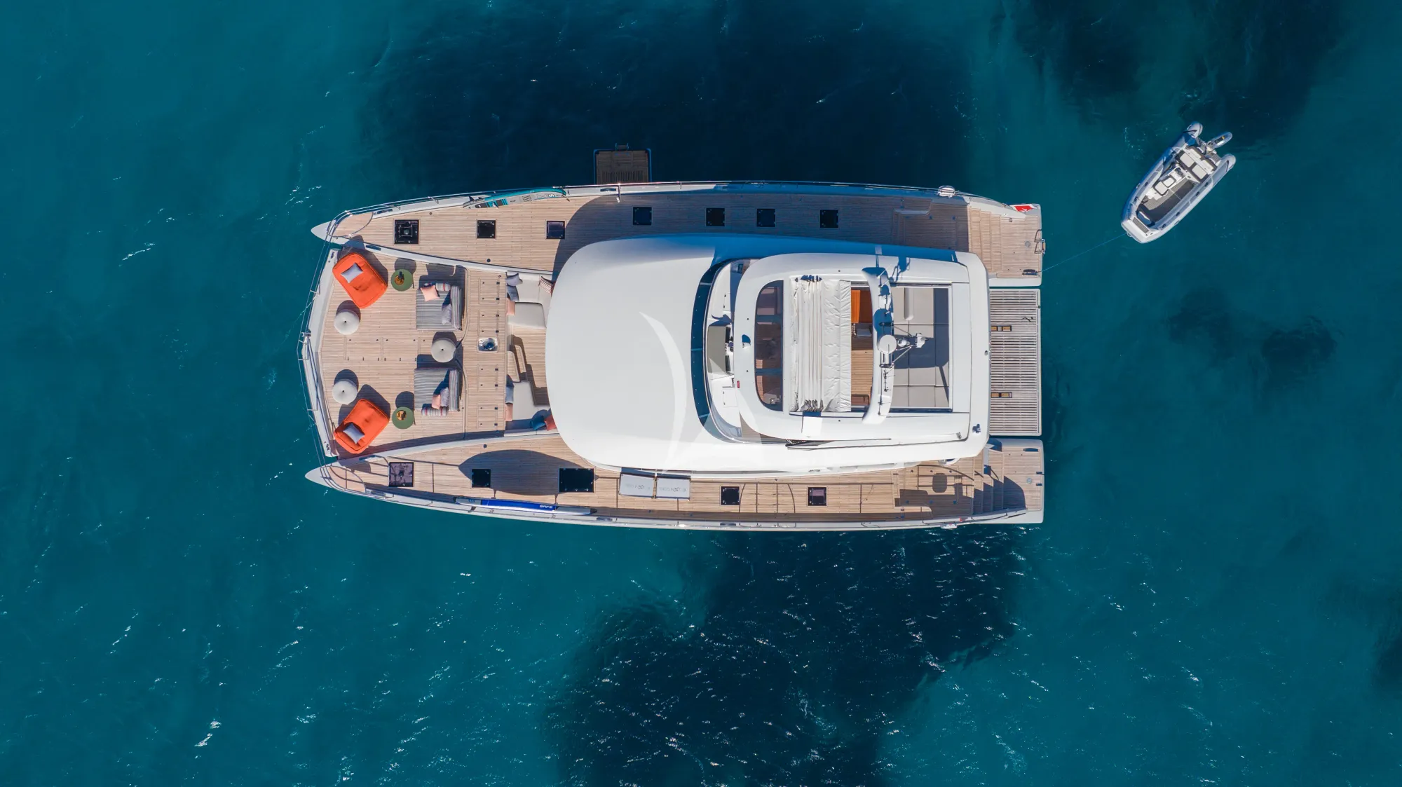 Crewed Power Catamaran ZENIT photo 3