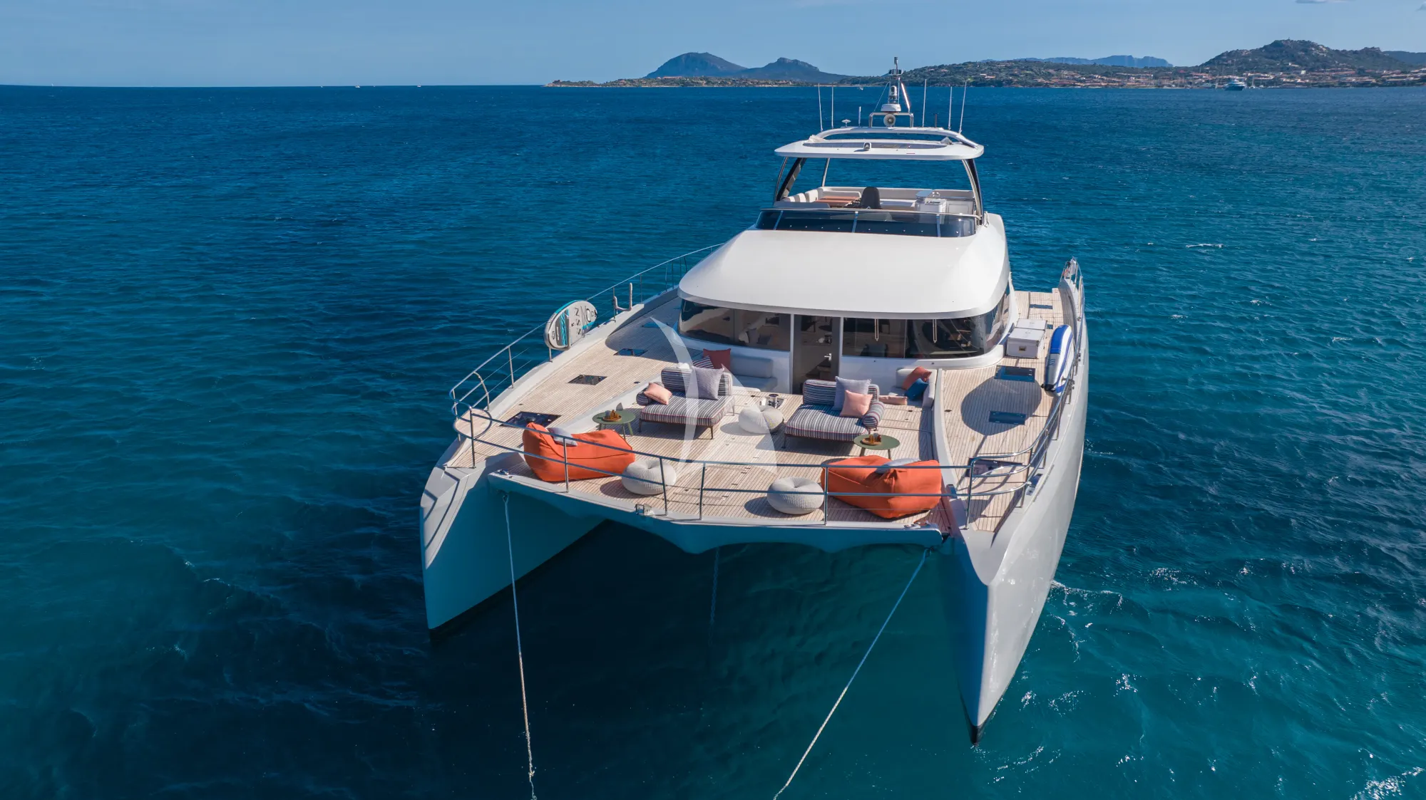 Crewed Power Catamaran ZENIT photo 5